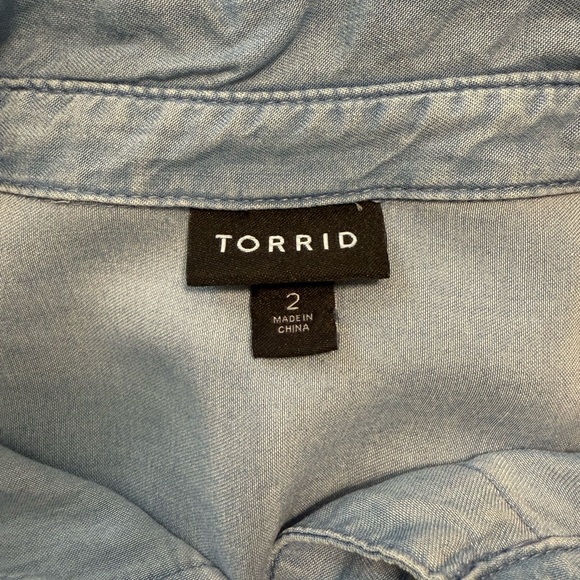 Torrid Mini Chambray Tiered Shirt Dress
Size 2X 
Color: Medium Wash - Picture 11 of 12